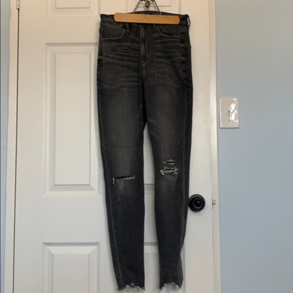 Distressed High Waist Skinny jeans